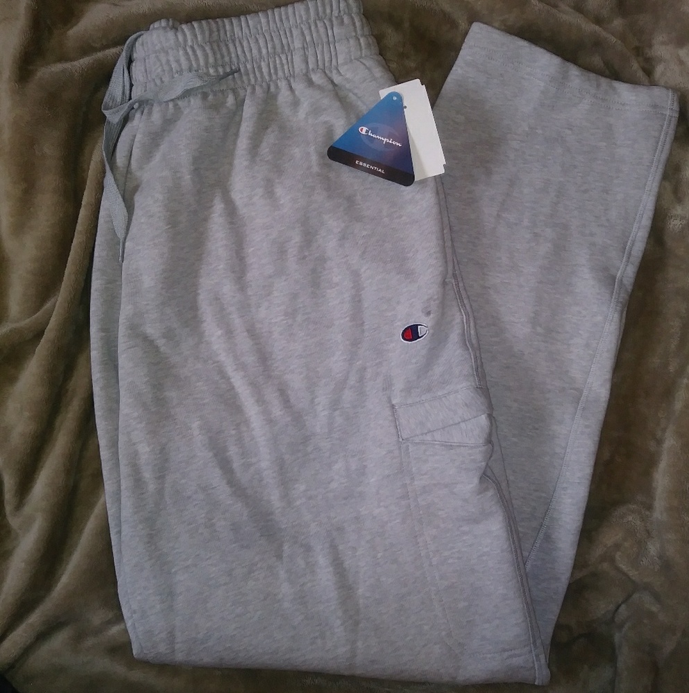 NWT Champion Fleece Cargo Pants